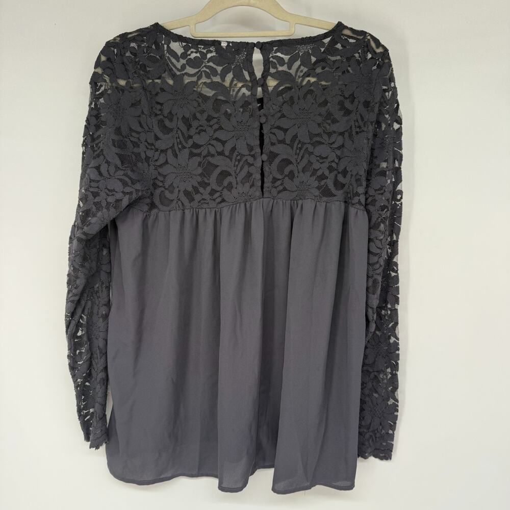 Torrid Lace Yoke Top Womens 0X Grayish Brown Long Sleeve Pullover Gothic Romance - Picture 5 of 11